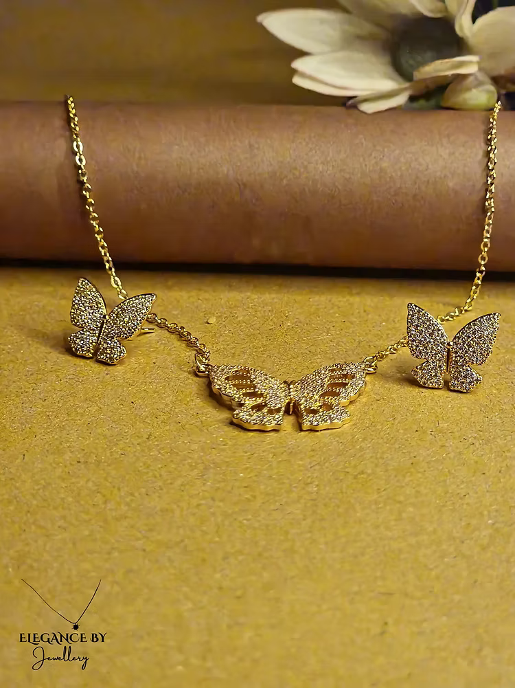 Butterfly Sparkle Jewelry Set – Necklace & Earrings