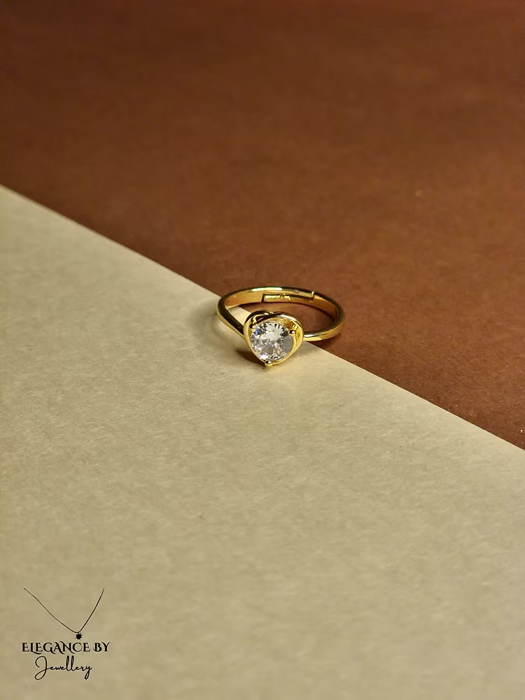 Elegant Adjustable Ring – Timeless Beauty