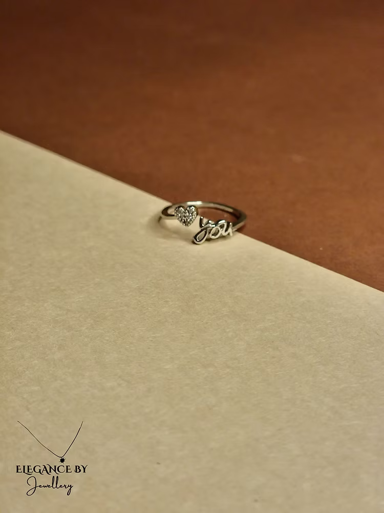 "Love You" Heart Ring – A Token of Affection