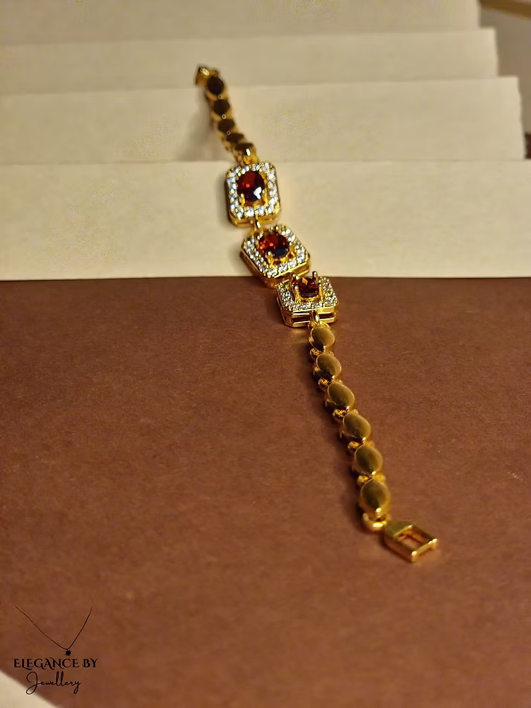 Ruby Radiance Bracelet – Timeless Elegance